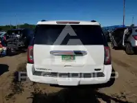 2015 GMC YUKON photo