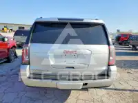 2015 GMC YUKON photo