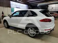2015 Porsche Cayenne фото