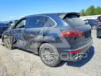 2015 Porsche Cayenne фото