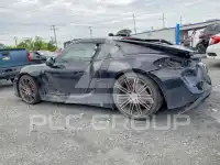 2015 Porsche Cayman photo