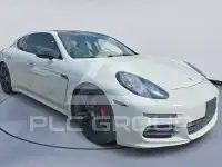 2015 Porsche Panamera photo