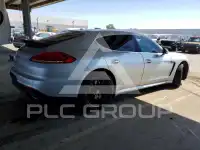 2015 Porsche Panamera photo