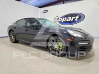 2015 Porsche Panamera photo
