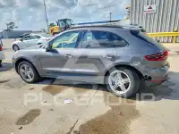 2015 Porsche MACAN photo