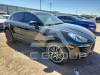 2015 Porsche MACAN photo