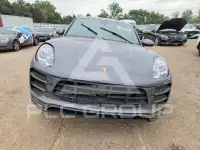 2015 Porsche MACAN photo