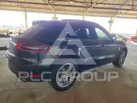 2015 Porsche MACAN photo