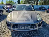 2015 Porsche MACAN photo