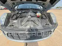 2015 Porsche MACAN photo