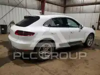 2015 Porsche MACAN photo