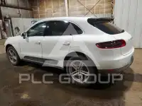 2015 Porsche MACAN photo