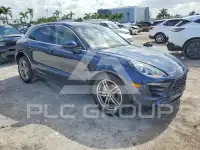 2015 Porsche MACAN photo