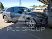 2015 Porsche MACAN photo
