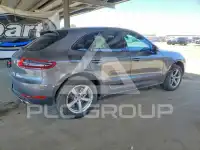 2015 Porsche MACAN photo