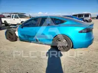 2015 Tesla Model S фото