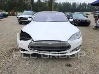 2015 Tesla Model S фото