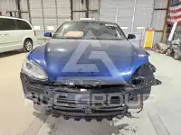 2015 Tesla Model S photo