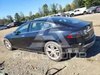 2015 Tesla Model S фото