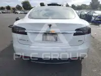 2015 Tesla Model S photo