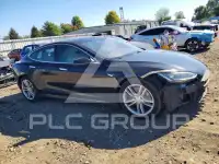 2015 Tesla Model S фото