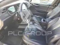2015 Tesla Model S photo