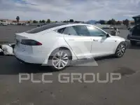 2015 Tesla Model S photo