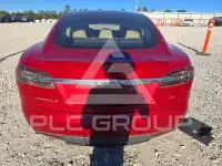 2015 Tesla Model S photo