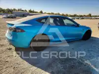 2015 Tesla Model S фото