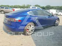 2015 Tesla Model S фото