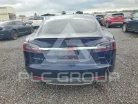 2015 Tesla Model S фото