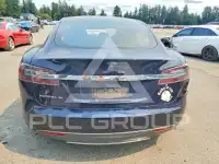 2015 Tesla Model S фото