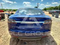 2015 Tesla Model S фото