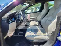 2015 Tesla Model S фото