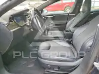 2015 Tesla Model S фото