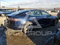 2015 Tesla Model S фото