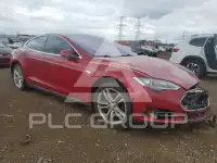 2015 Tesla Model S фото