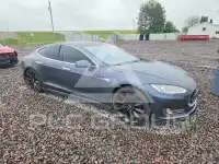 2015 Tesla Model S фото