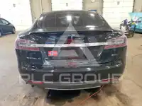 2015 Tesla Model S фото