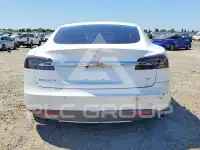 2015 Tesla Model S фото