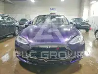 2015 Tesla Model S фото
