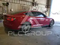 2015 Tesla Model S фото