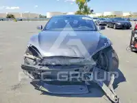 2015 Tesla Model S photo