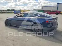 2015 Tesla Model S фото