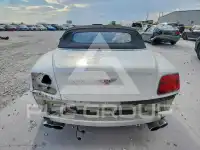 2015 Bentley Continental фото