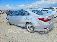 2015 Lexus ES300 photo