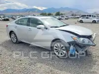 2015 Lexus ES300 photo