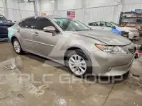 2015 Lexus ES300 photo