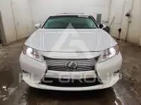2015 Lexus ES350 photo
