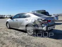 2015 Lexus ES350 photo